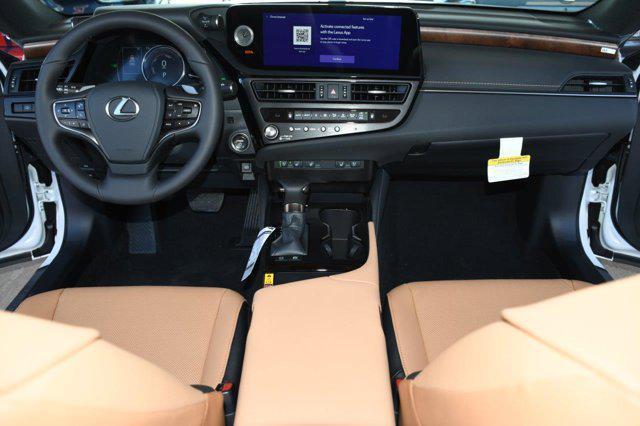 new 2025 Lexus ES 300h car, priced at $51,658