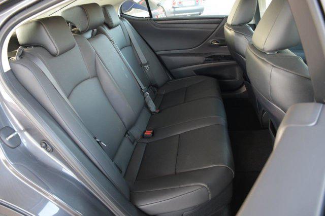 used 2024 Lexus ES 300h car, priced at $45,900