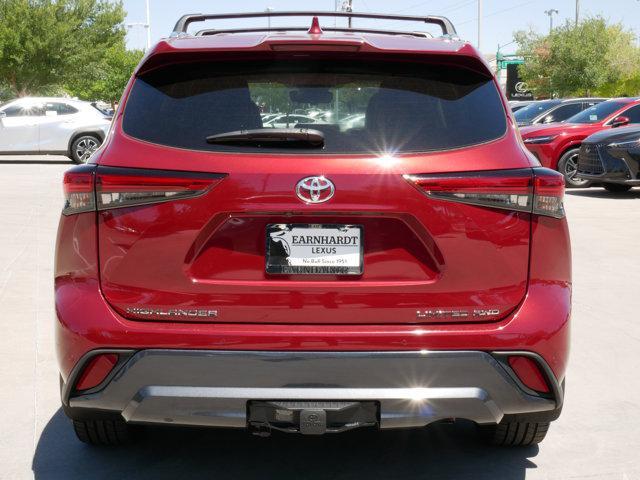 used 2021 Toyota Highlander car, priced at $37,500