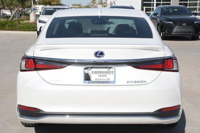 used 2020 Lexus ES 300h car, priced at $33,900