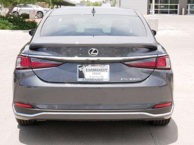 new 2025 Lexus ES 300h car, priced at $49,833