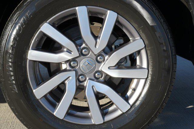 used 2021 Honda Pilot car, priced at $28,200