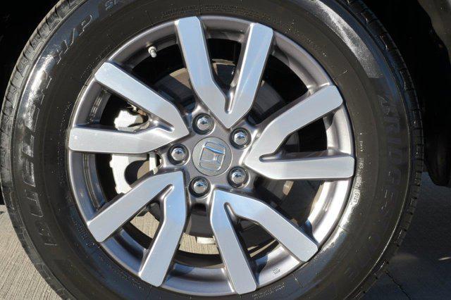 used 2021 Honda Pilot car, priced at $28,200