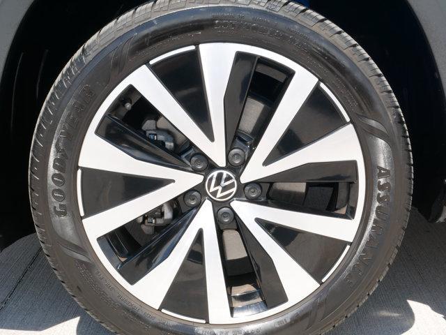 used 2022 Volkswagen Taos car, priced at $18,900