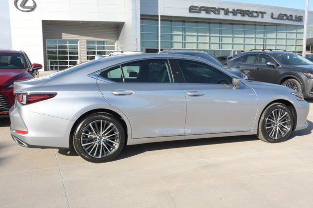 new 2025 Lexus ES 350 car, priced at $47,958