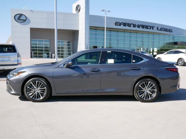 new 2025 Lexus ES 300h car, priced at $51,839