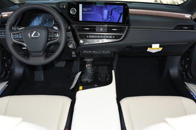 new 2025 Lexus ES 300h car, priced at $52,188