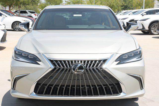 new 2025 Lexus ES 300h car, priced at $57,193