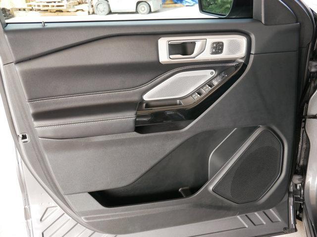 used 2022 Ford Explorer car, priced at $39,900