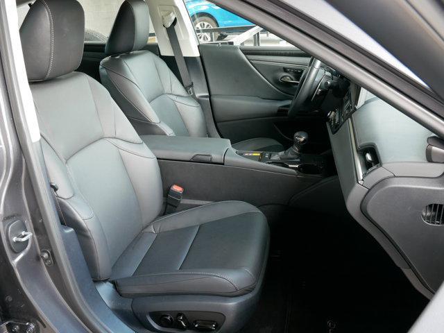 used 2025 Lexus ES 300h car, priced at $42,900