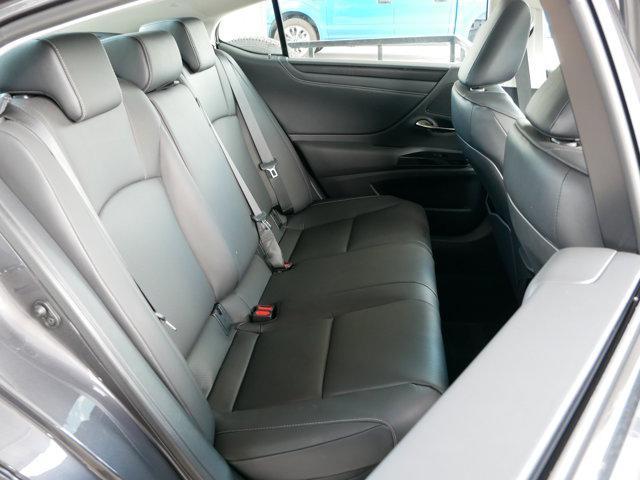 used 2025 Lexus ES 300h car, priced at $42,900