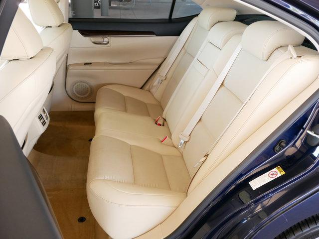 used 2015 Lexus ES 350 car, priced at $15,900