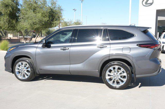 used 2024 Toyota Highlander Hybrid car, priced at $54,500