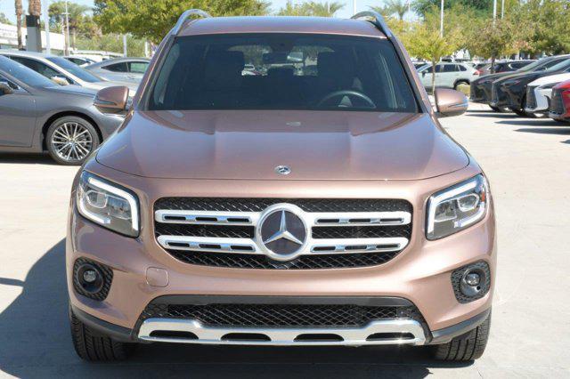 used 2022 Mercedes-Benz GLB 250 car, priced at $27,900