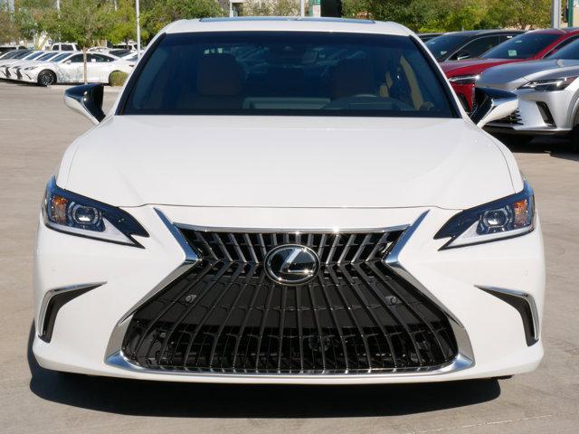 new 2025 Lexus ES 300h car, priced at $51,823
