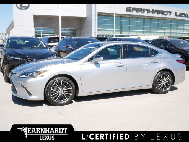 used 2025 Lexus ES 300h car, priced at $41,900