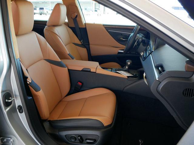 new 2025 Lexus ES 350 car, priced at $50,094