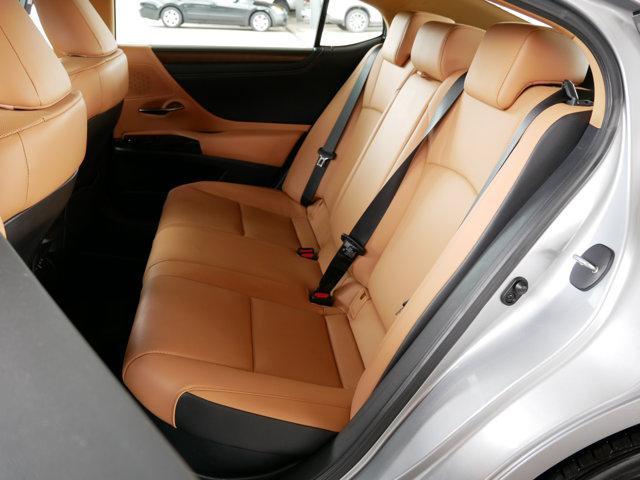 used 2025 Lexus ES 300h car, priced at $43,900