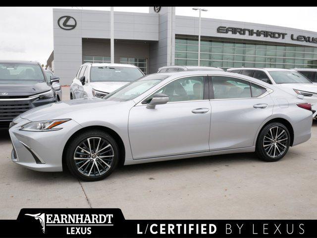 used 2025 Lexus ES 300h car, priced at $43,900