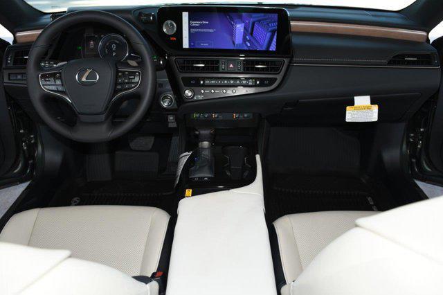 new 2025 Lexus ES 300h car, priced at $51,108