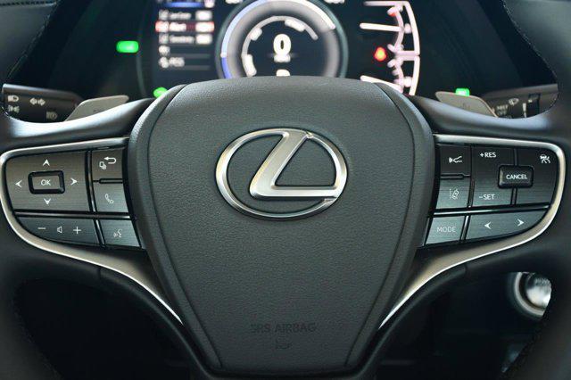 new 2025 Lexus ES 300h car, priced at $51,108