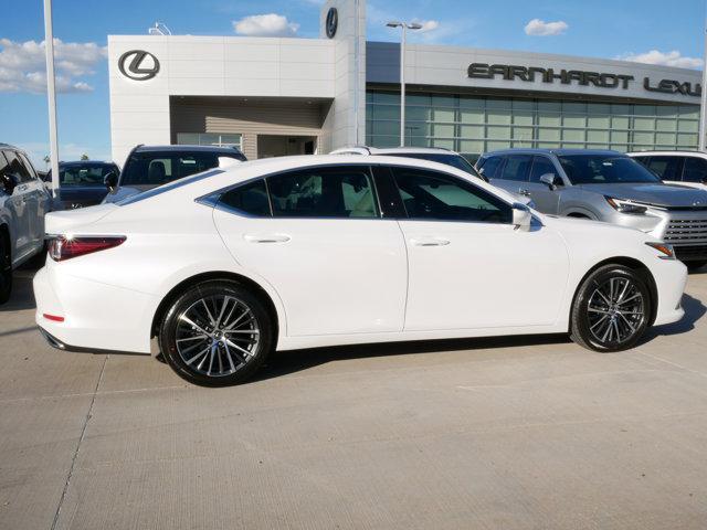 new 2025 Lexus ES 350 car, priced at $48,694