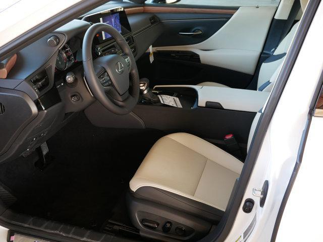 new 2025 Lexus ES 350 car, priced at $48,694