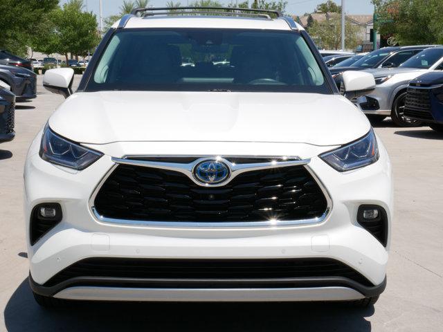 used 2021 Toyota Highlander Hybrid car, priced at $43,900