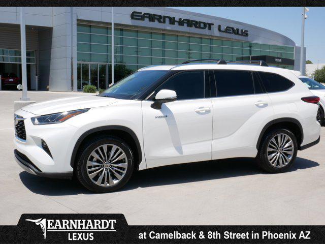 used 2021 Toyota Highlander Hybrid car, priced at $43,900