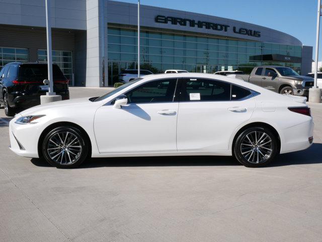 new 2025 Lexus ES 300h car, priced at $50,964