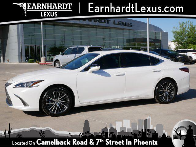 new 2025 Lexus ES 300h car, priced at $51,099