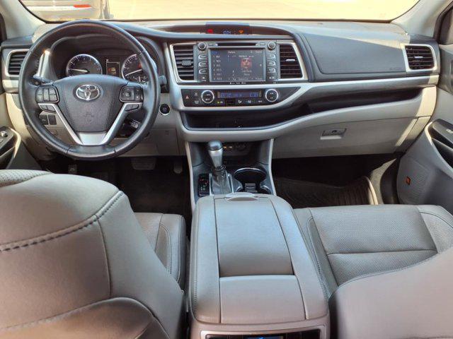 used 2019 Toyota Highlander car, priced at $26,900