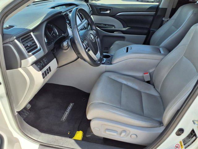 used 2019 Toyota Highlander car, priced at $26,900