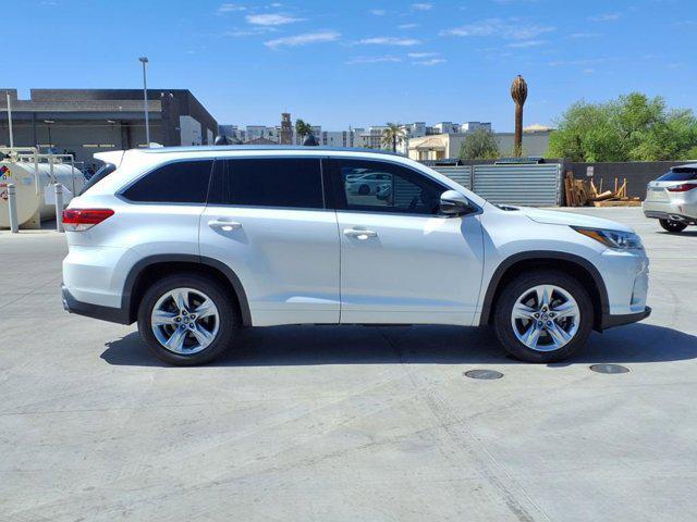 used 2019 Toyota Highlander car, priced at $26,900