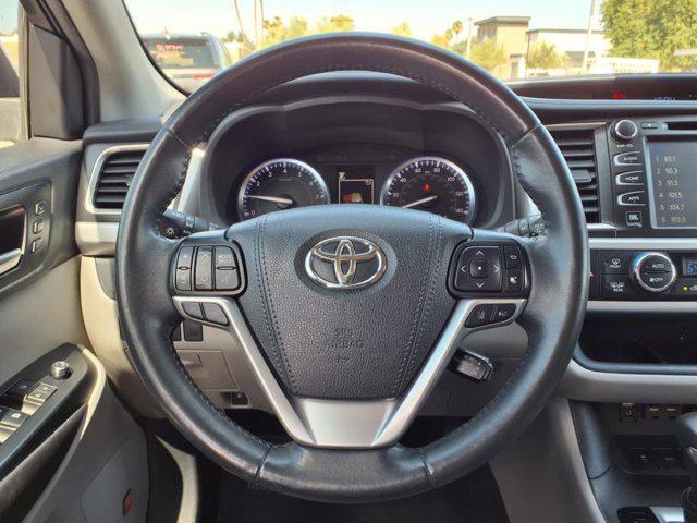 used 2019 Toyota Highlander car, priced at $26,900