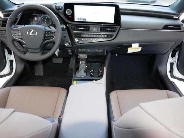 new 2025 Lexus ES 300h car, priced at $51,803