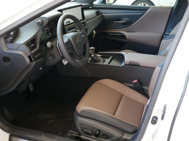 new 2025 Lexus ES 300h car, priced at $51,803