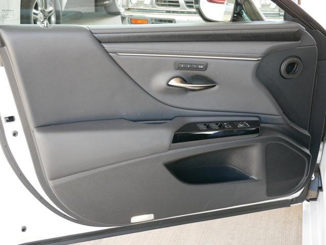 used 2024 Lexus ES 300h car, priced at $43,900