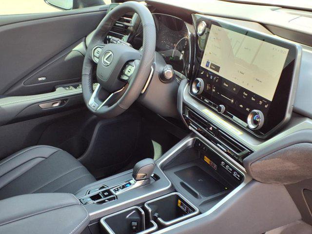 new 2025 Lexus TX 500h car, priced at $76,924