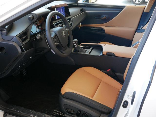 new 2025 Lexus ES 350 car, priced at $44,205