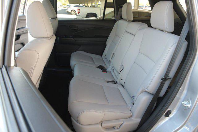 used 2025 Honda Passport car, priced at $40,900