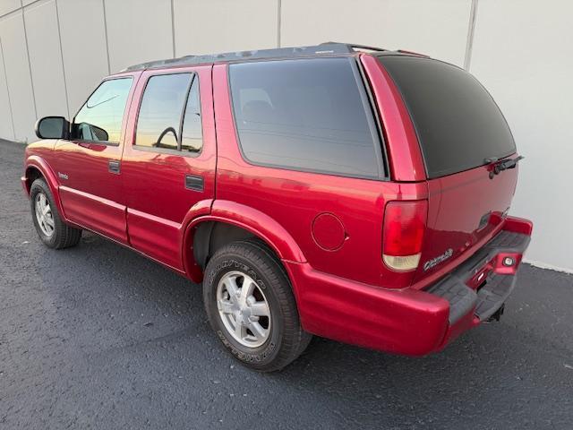 used 2000 Oldsmobile Bravada car, priced at $5,995