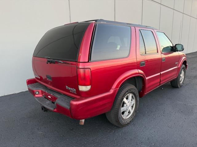 used 2000 Oldsmobile Bravada car, priced at $5,995