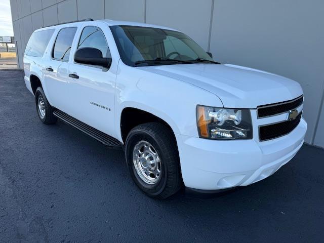 used 2009 Chevrolet Suburban car, priced at $13,995