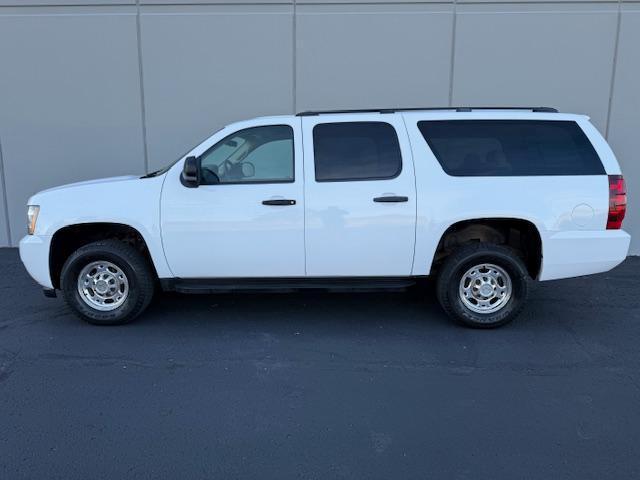 used 2009 Chevrolet Suburban car, priced at $13,995