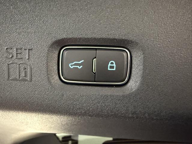 new 2025 Ford Expedition Max car, priced at $89,755