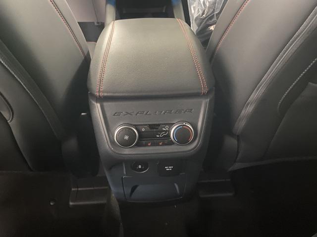 new 2025 Ford Explorer car, priced at $62,890
