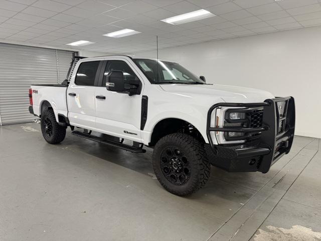 new 2024 Ford F-250 car, priced at $68,454