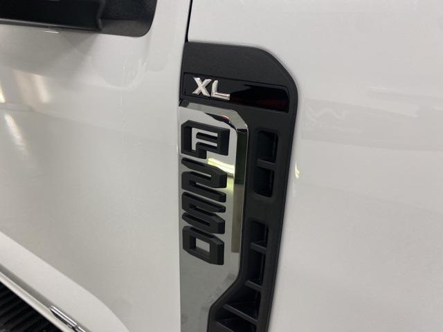 new 2025 Ford F-250 car, priced at $65,970