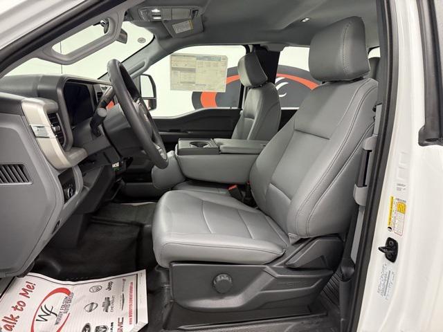 new 2025 Ford F-250 car, priced at $51,380